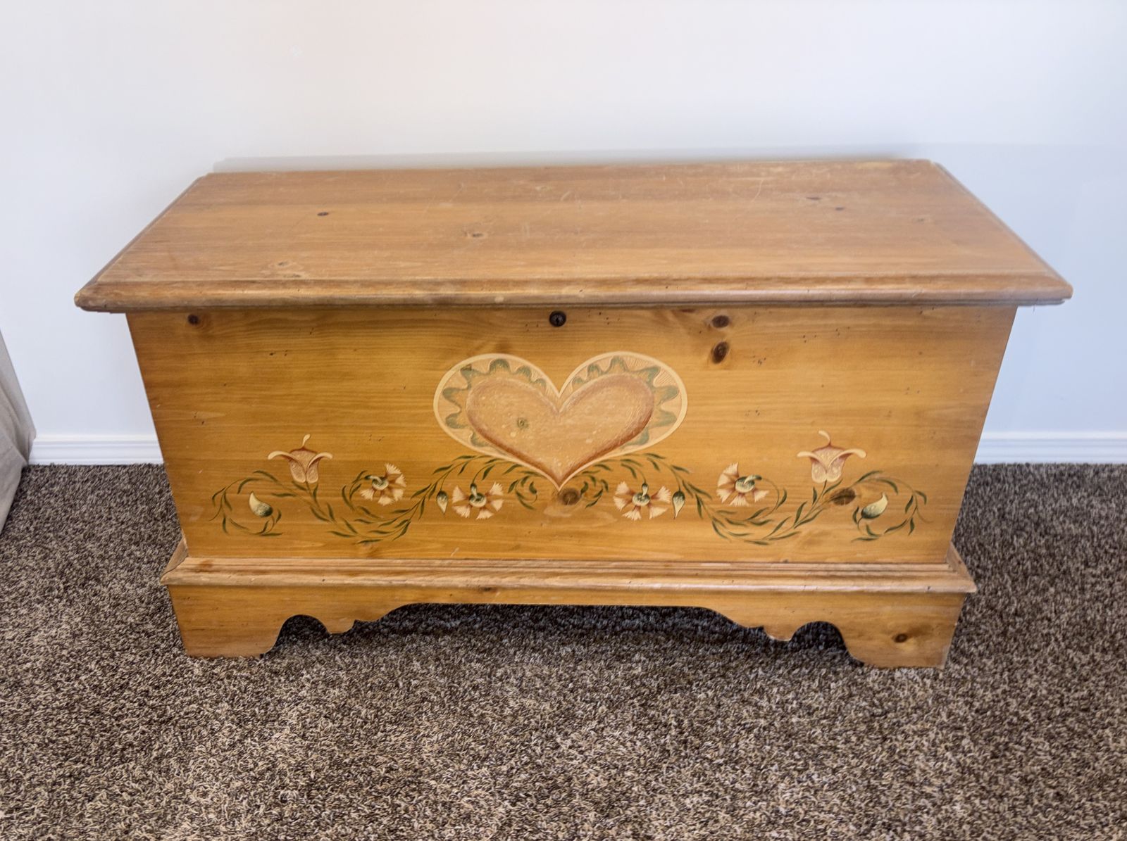 DELIVERY - Lane Cedar Chest - 45” x 19” x 24”