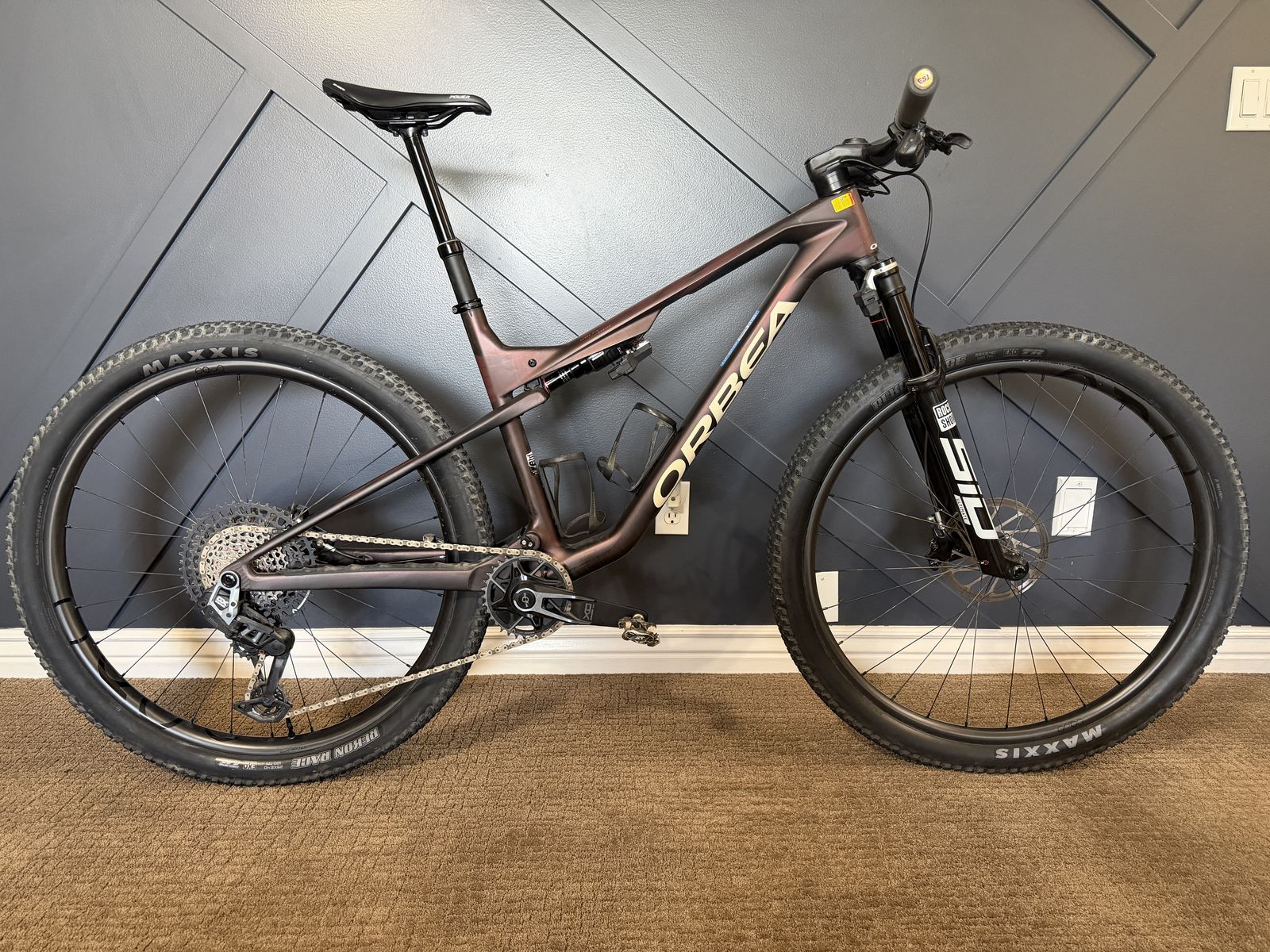 Orbea Oiz M10 AXS - Size L