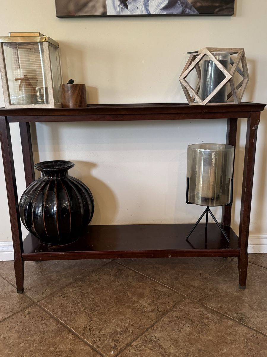 Console table