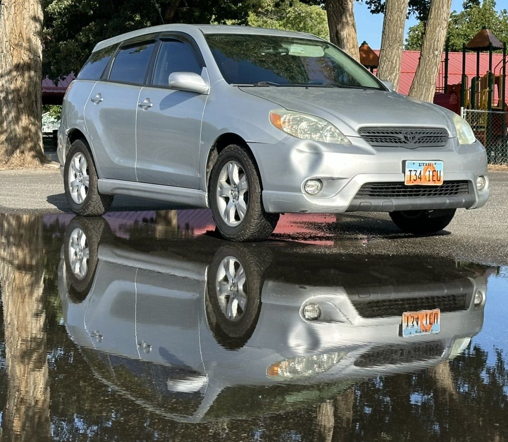 2006 Tpypta Matrix XRS AWD