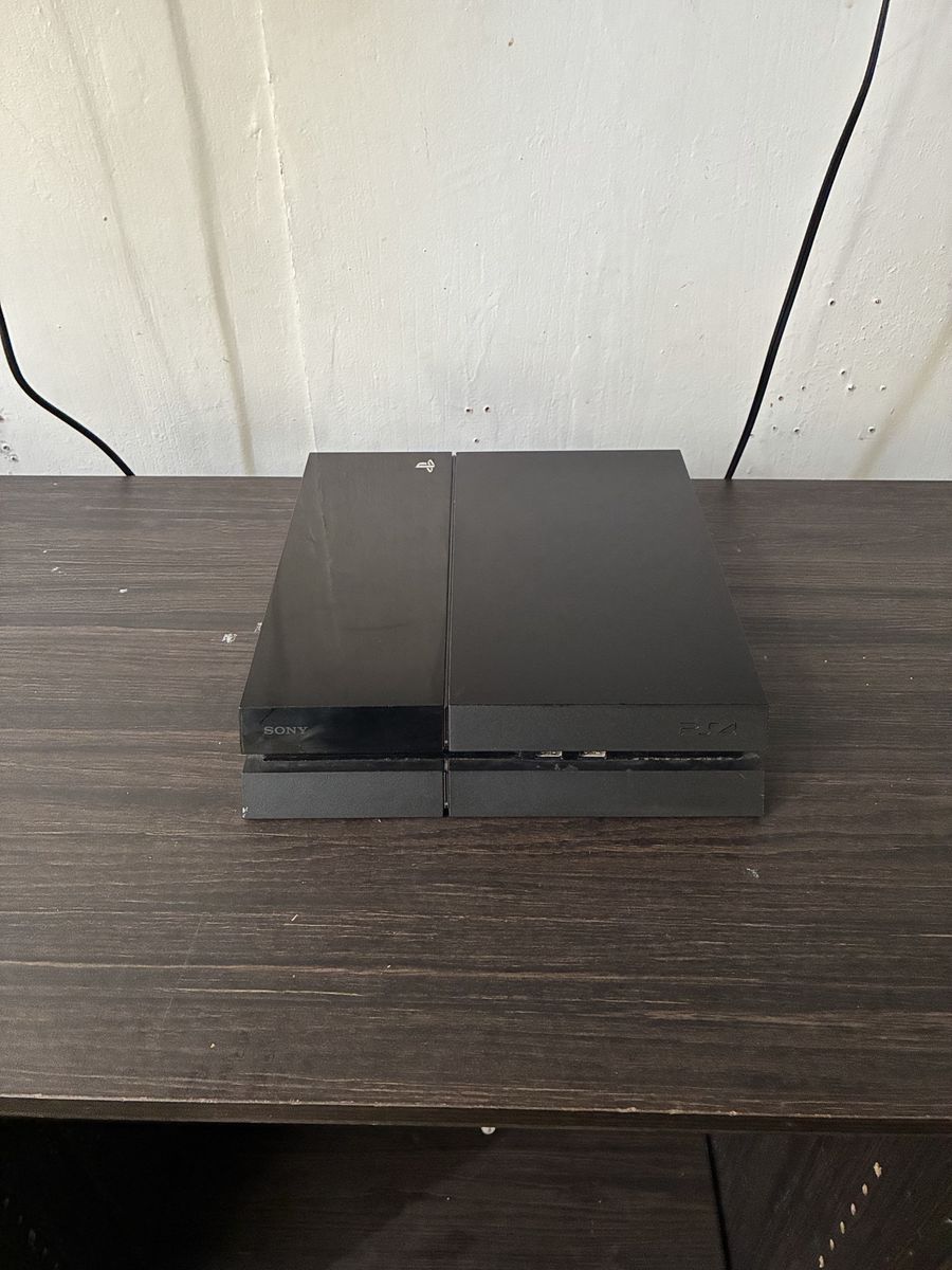 Sony PlayStation 4