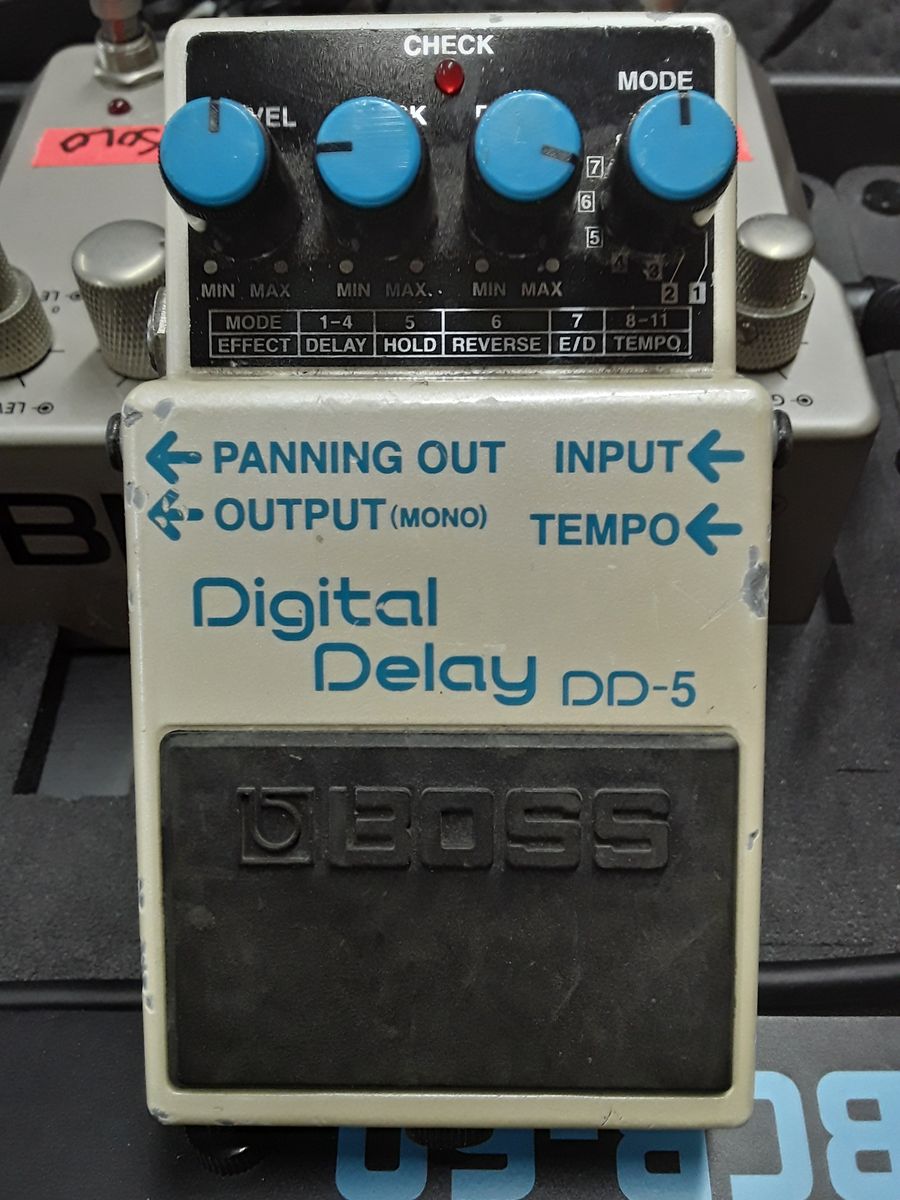 BOSS DD-5 Digital Delay