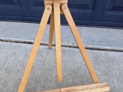 Wooden Tabletop Art Easel Adjustable Display Stand