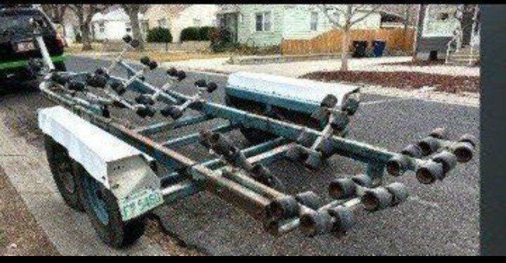 Boat trailer 