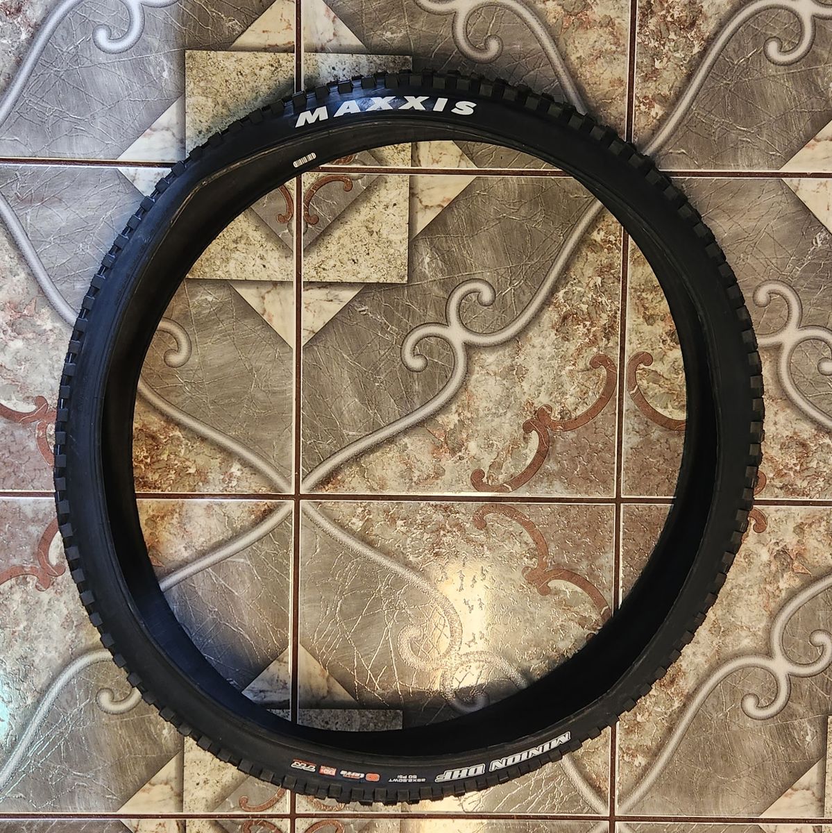 Maxxis Minion DHF, 29 x 2.5 WT, EXO+, MaxxTerra, BRAND NEW