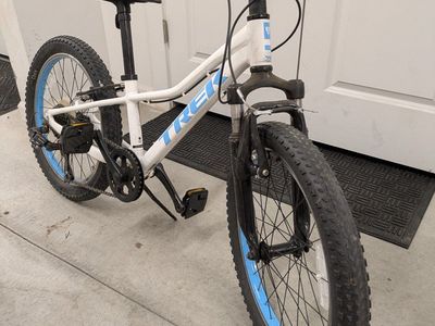 Trek Precaliber Kids Bike