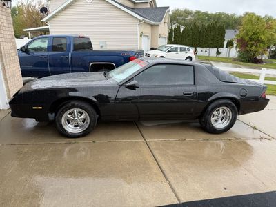 1985 CHEVROLET CAMARO