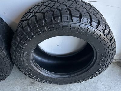 used kenda kelver R/T Tires size 35x12.50” Rim size 20’s “28,000 miles