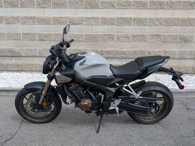 2025 Honda CB650R ABS E-Clutch