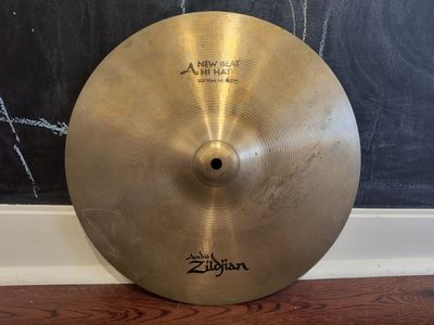A Avedis Zildjian 14" New Beat Bottom Hi-hat Cymbal 1360g