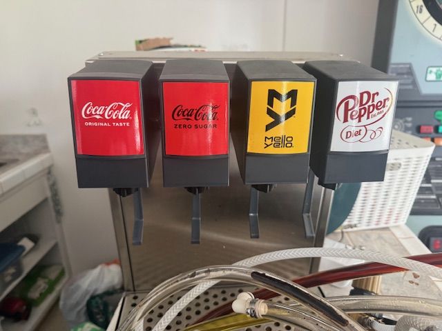Complete 4-Flavor Soda Fountain Tower System