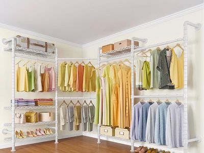 Wall Mounted Adjustable Industrial Pipe Closet Kit