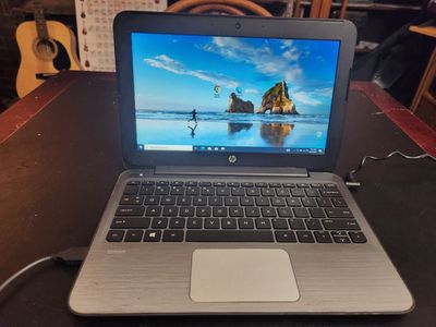 HP Stream 11 Pro Laptop with Windows 10 Pro activated. 4 GB memory, 64 GB SSD card. Great battery. Like new.