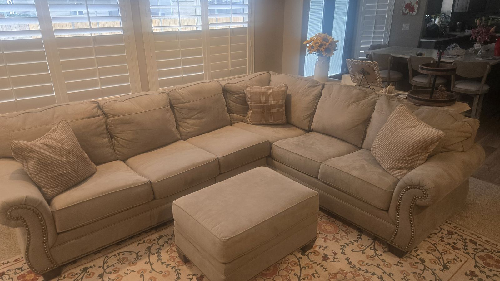 3 pc sectional sofa w/ ottoman