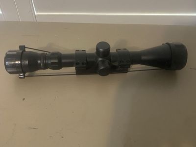 Gamo Black Rifle Scope with Mounts and Lens Covers 3-9x40