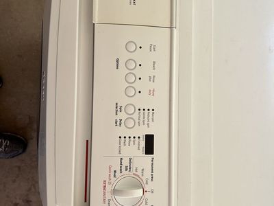 Bosch Nexxt 500 Series White High-Efficiency Front Load Washer & Dryer Set