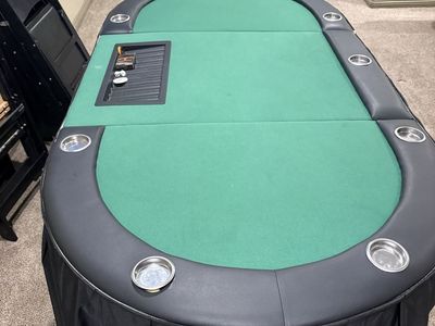 Poker Table