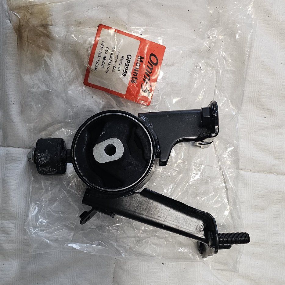 Scion XB Motor Mounts(2)