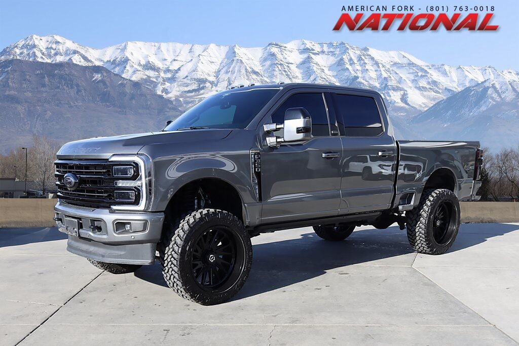 2025 Ford F-350 Super Duty Platinum