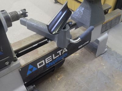 Delta Midi Lathe