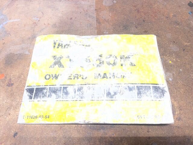 Yamaha XT550 Owners Manual