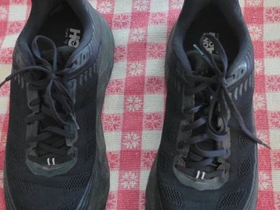 Mens Hoka Bondi 6