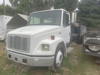 1997 Freightliner FL60 5.9 Cummins