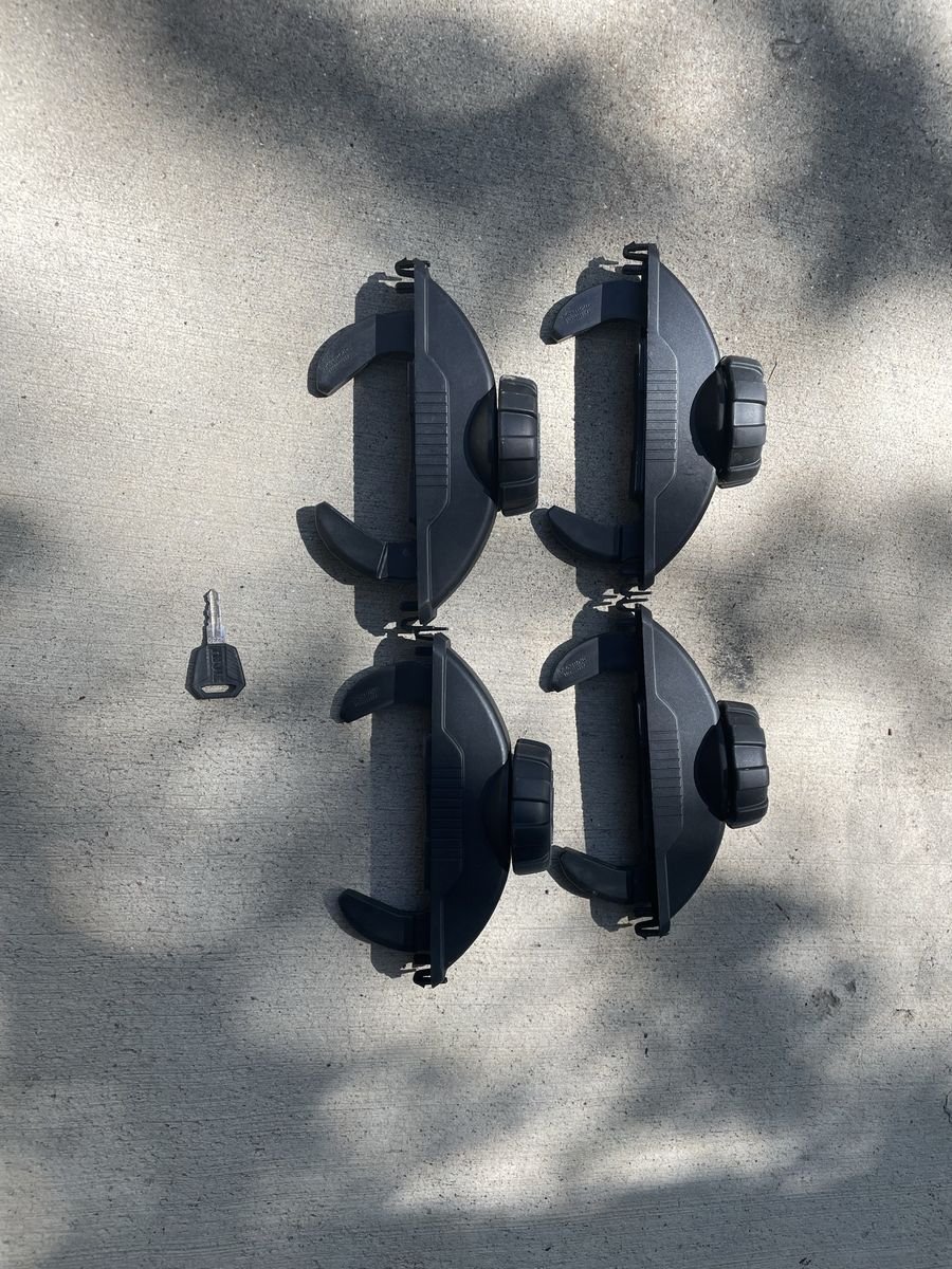 Main image 7