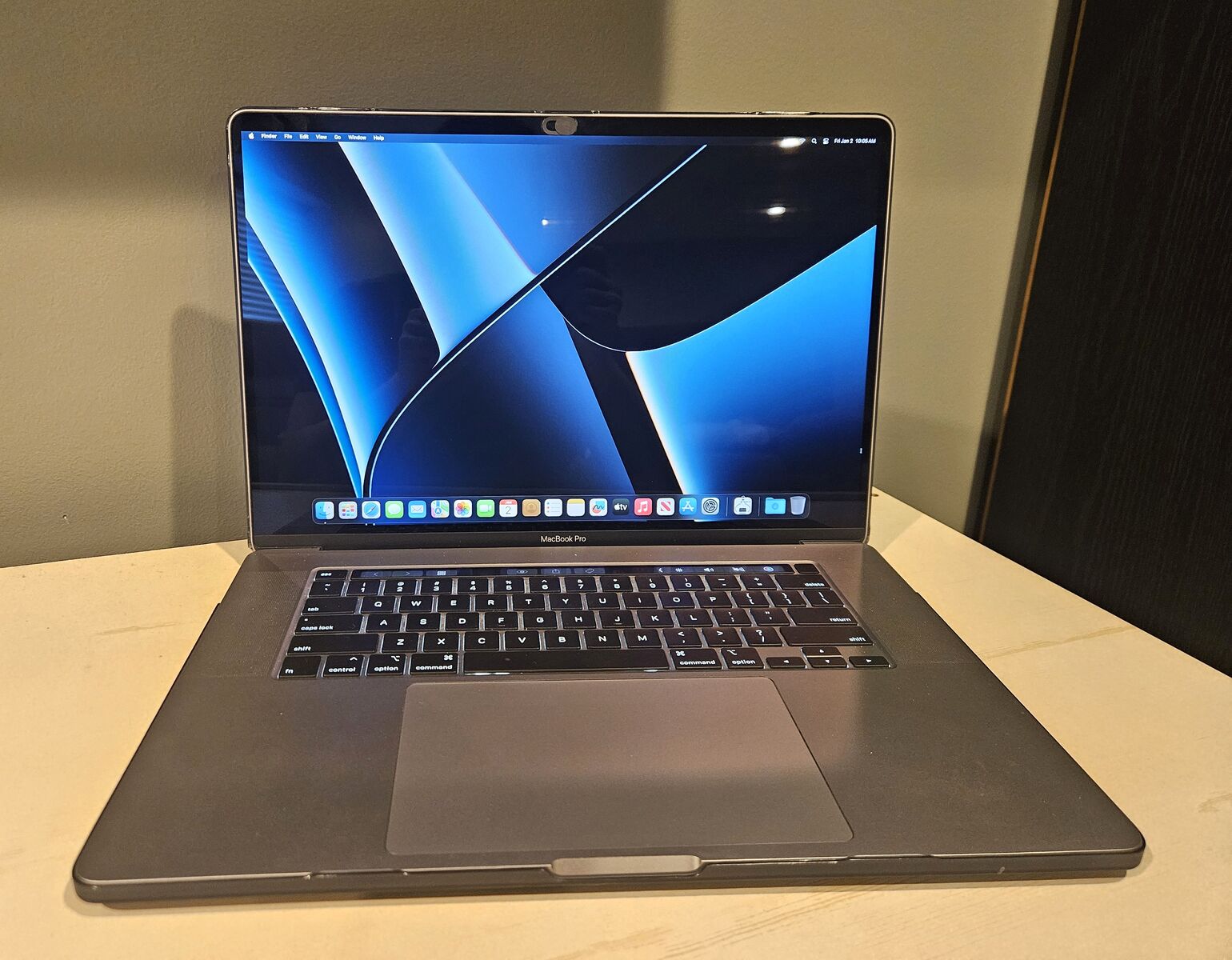 Macbook Pro 2019 - i9 - 64Gb RAM $800 OBO