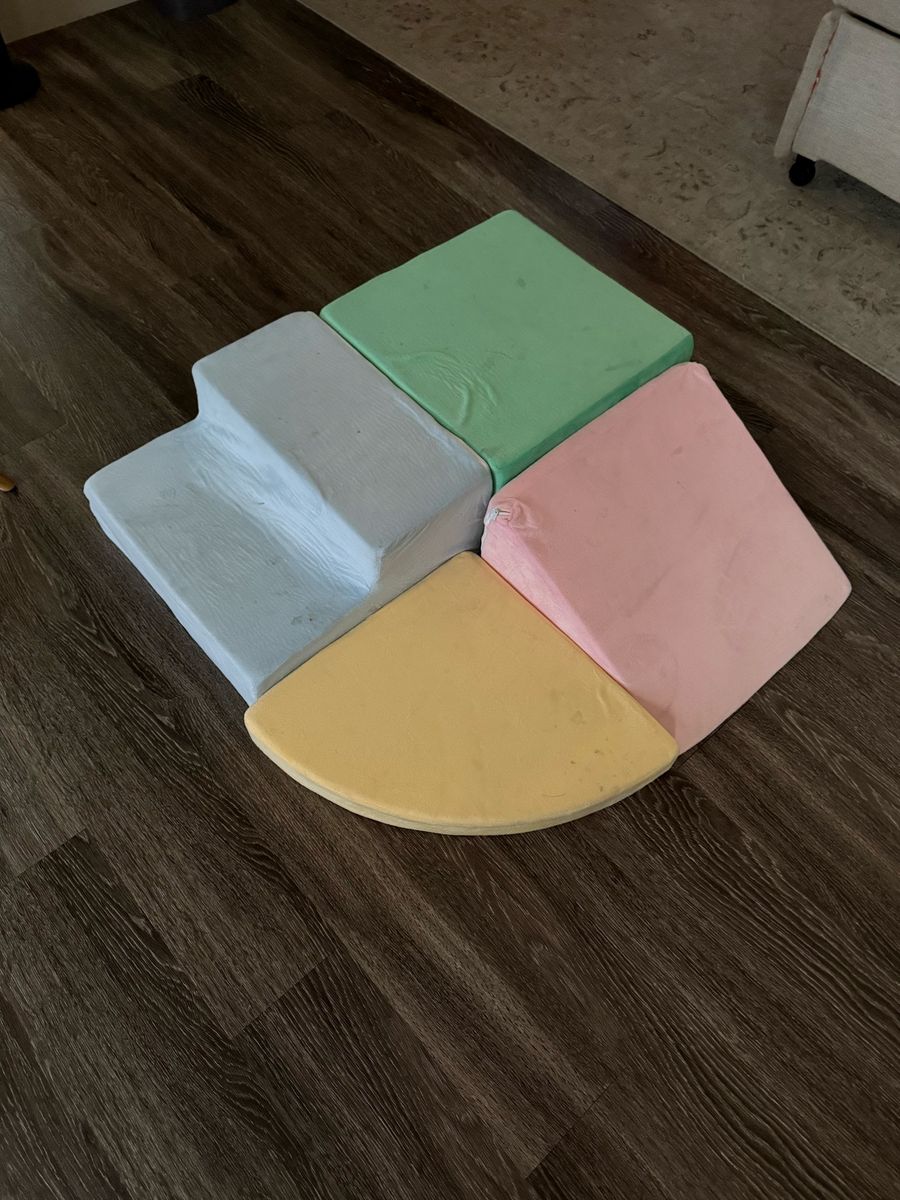 Soft Foam Play Set for Toddlers - Montessori Climber, Pastel Colors, 4-Piece