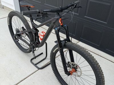 Scott Genius 950 Full Suspension Mountain Bike