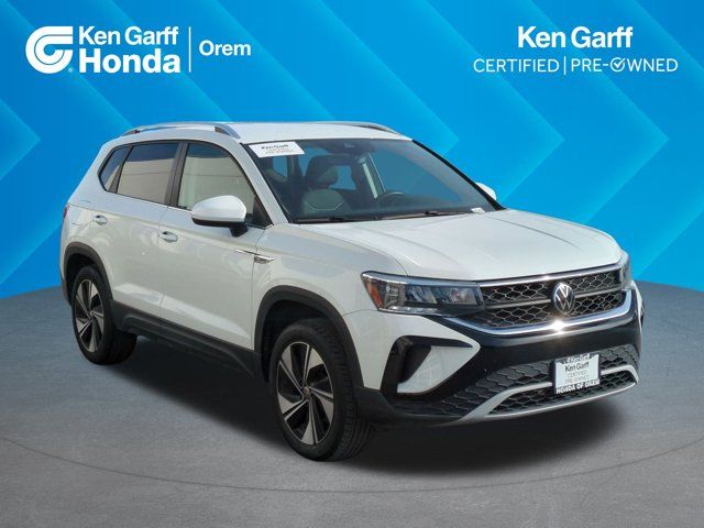 2023 Volkswagen Taos SE 4Motion