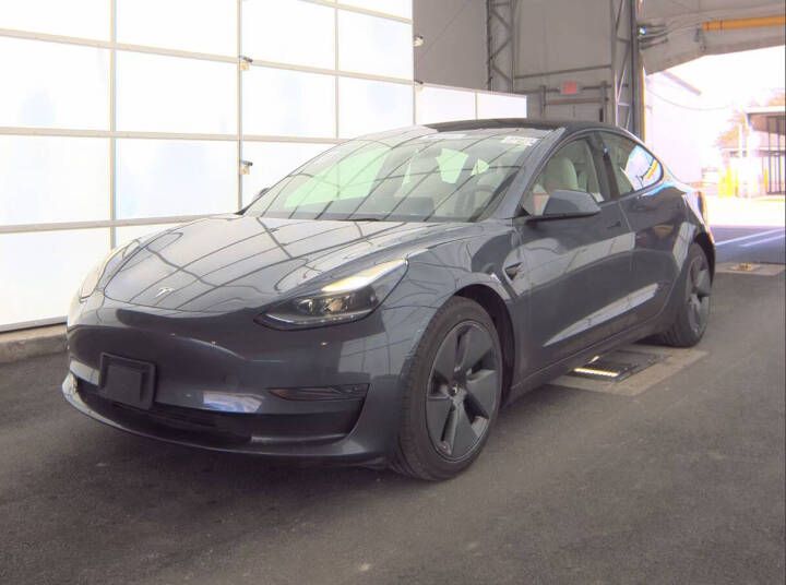 2023 Tesla Model 3 Base