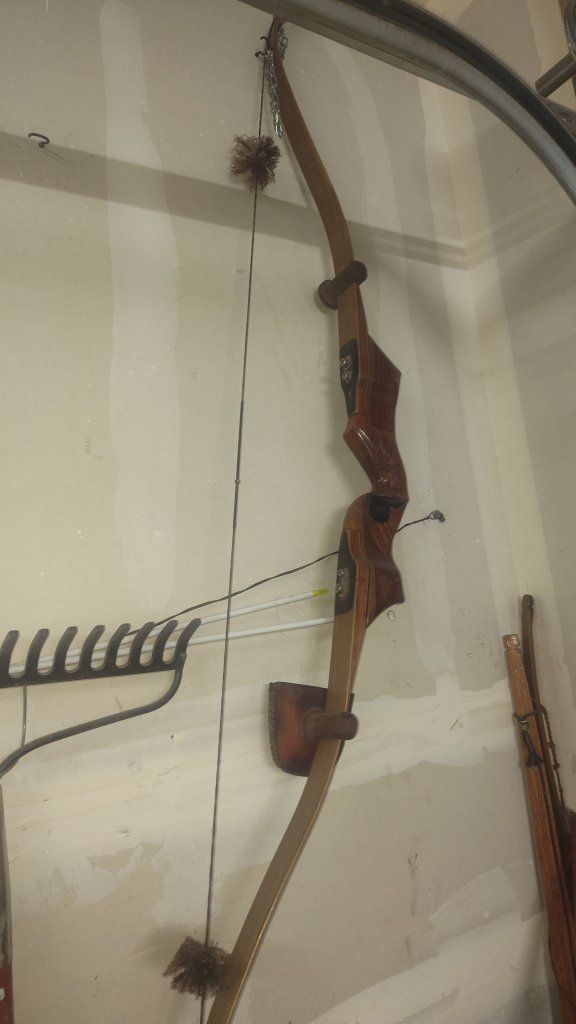 hand made recurve bow 75lbs