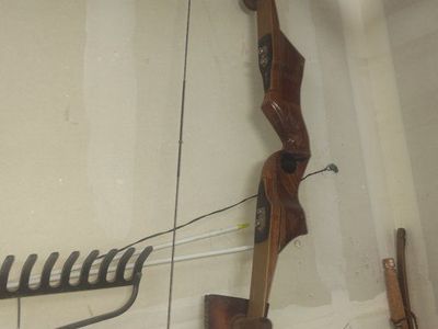 hand made recurve bow 75lbs
