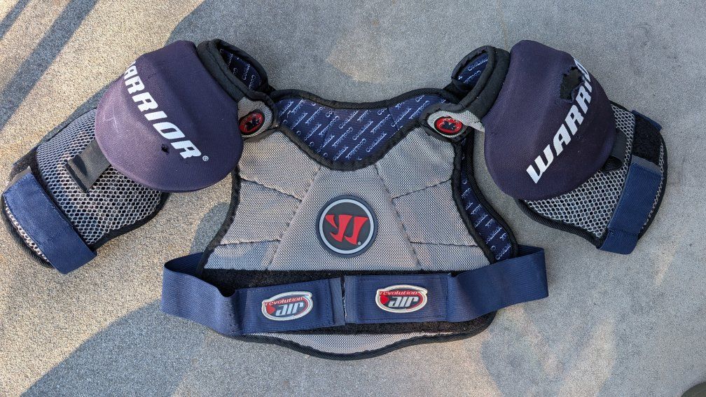 Warrior Vapor V Flex Evolution Air Shoulder Pads - Gray/Navy Large