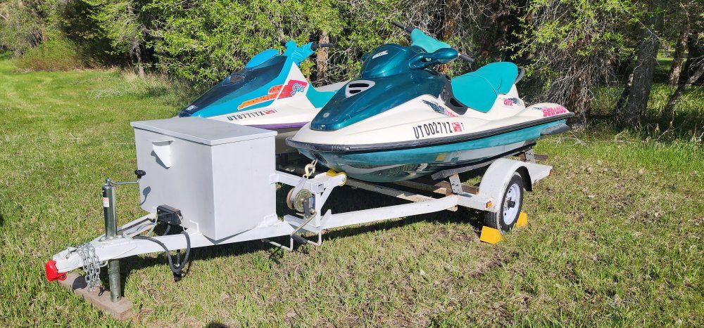 Seadoo GTX 770cc & Seadoo GTS 587cc plus Trailer