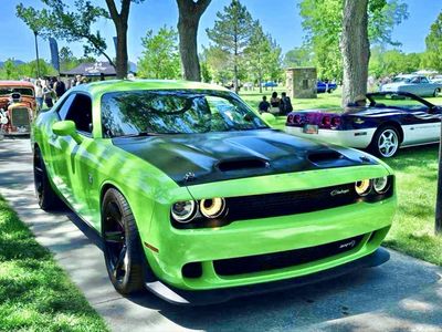 2015 Dodge Challenger SRT Hellcat