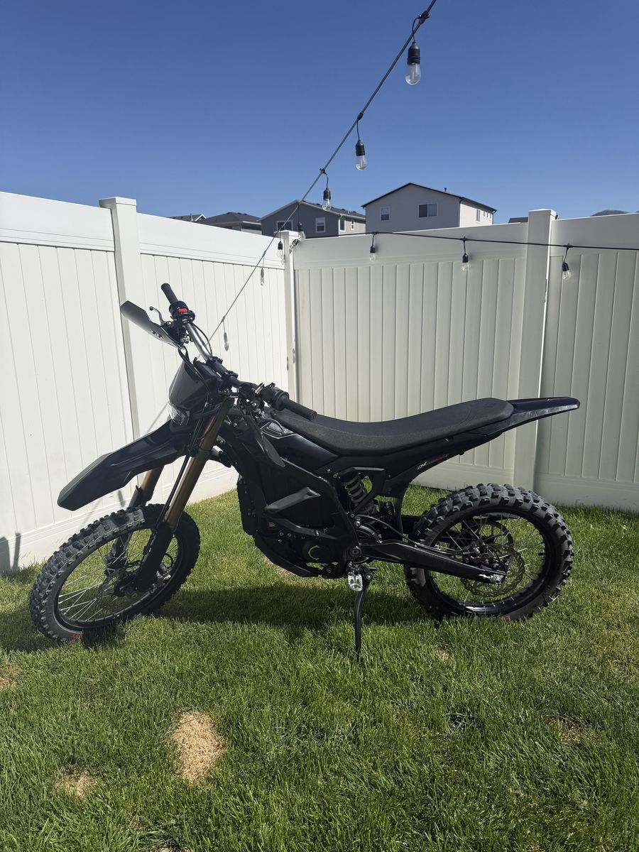 2025 Surron Ultra Bee - 21KW