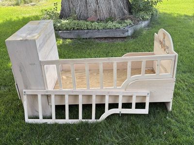 Toddlers bed