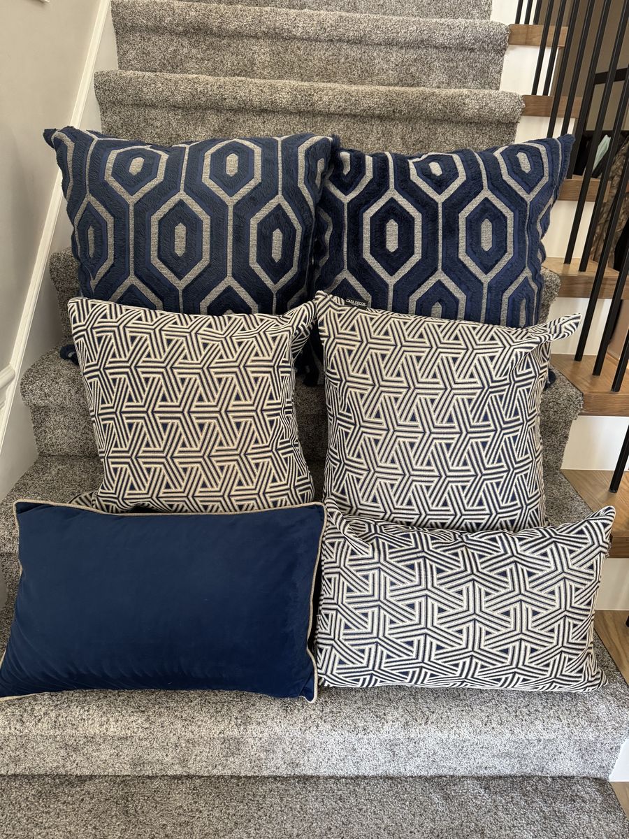 Throw Pillows