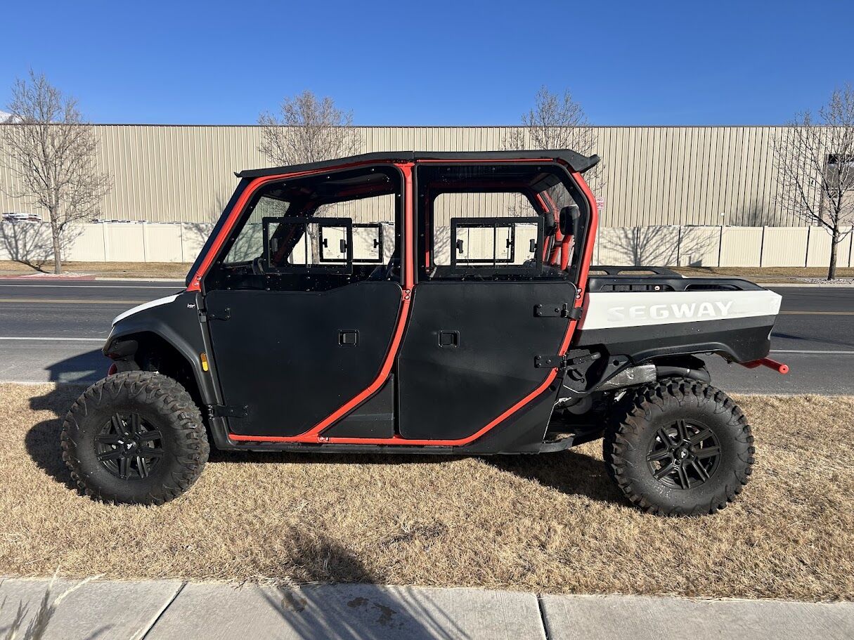 2024 Segway UT 10 Crew – 6 Passenger – EPS – 1000cc