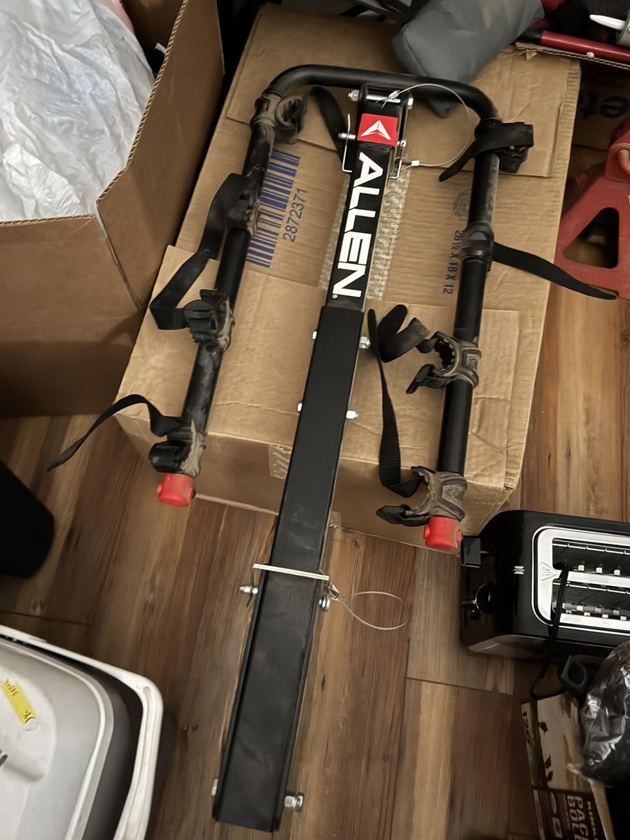 Allen bike Rack; Holds 3 Bikes. 2" Hitch