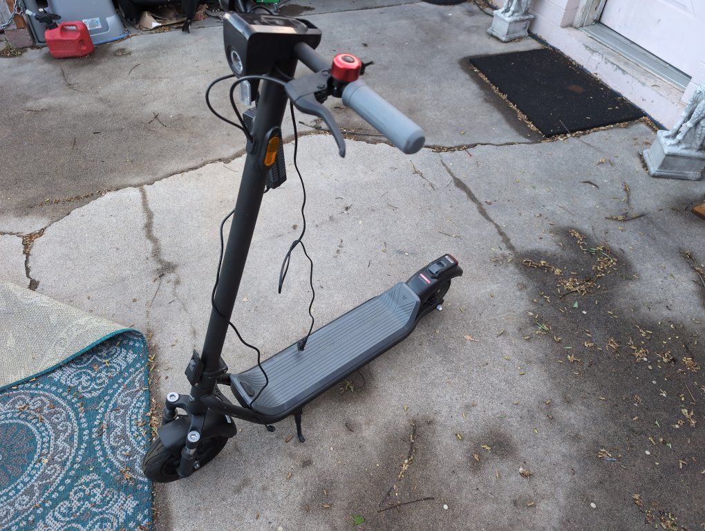 Electric scooter