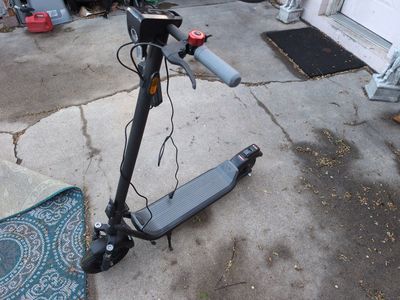 Electric scooter