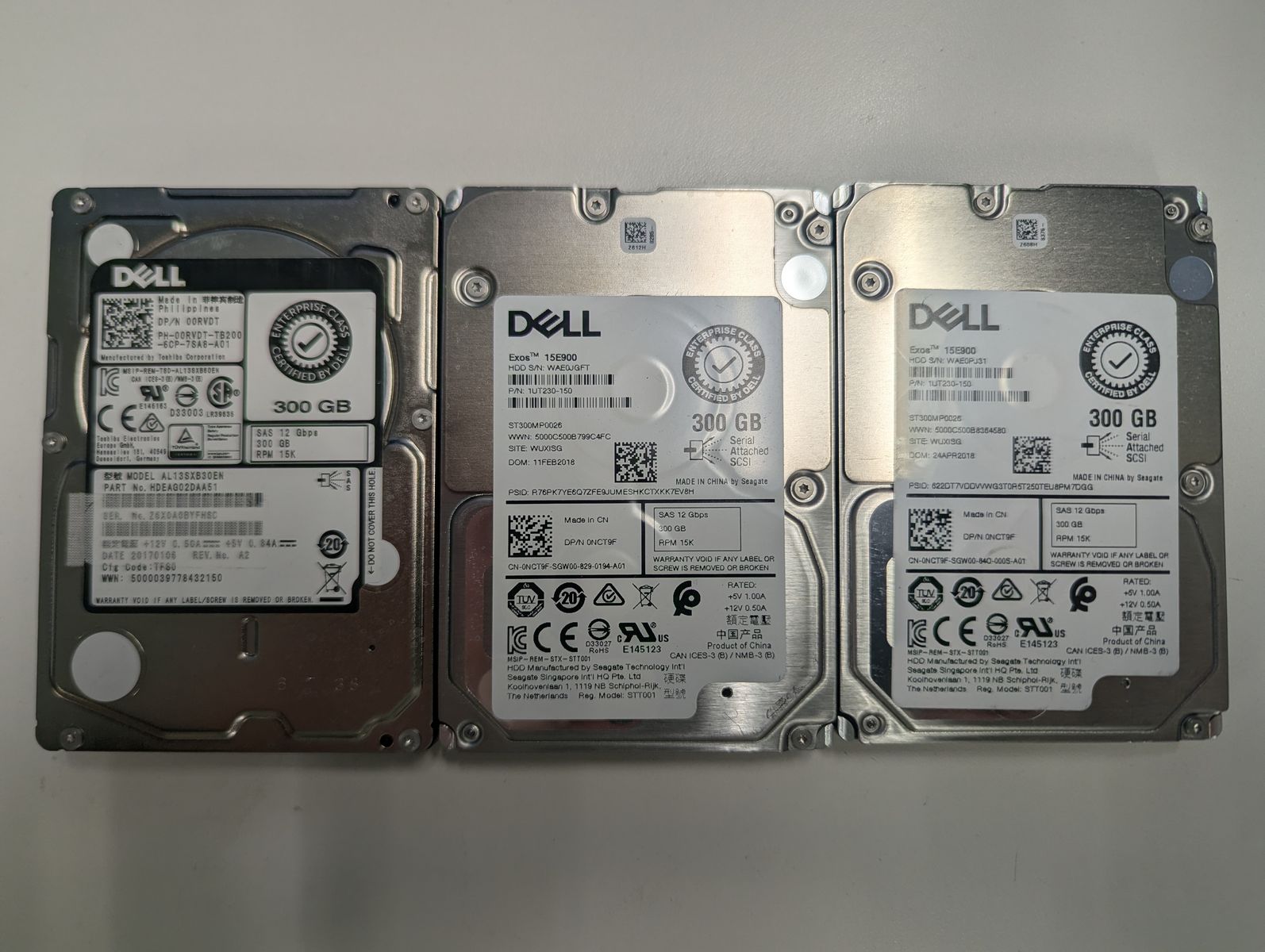 LOT of 3 Dell 0NCT9F/00RVDT  300GB 15K RPM 12Gbps 128MB/256 2.5" SAS Hard Drives
