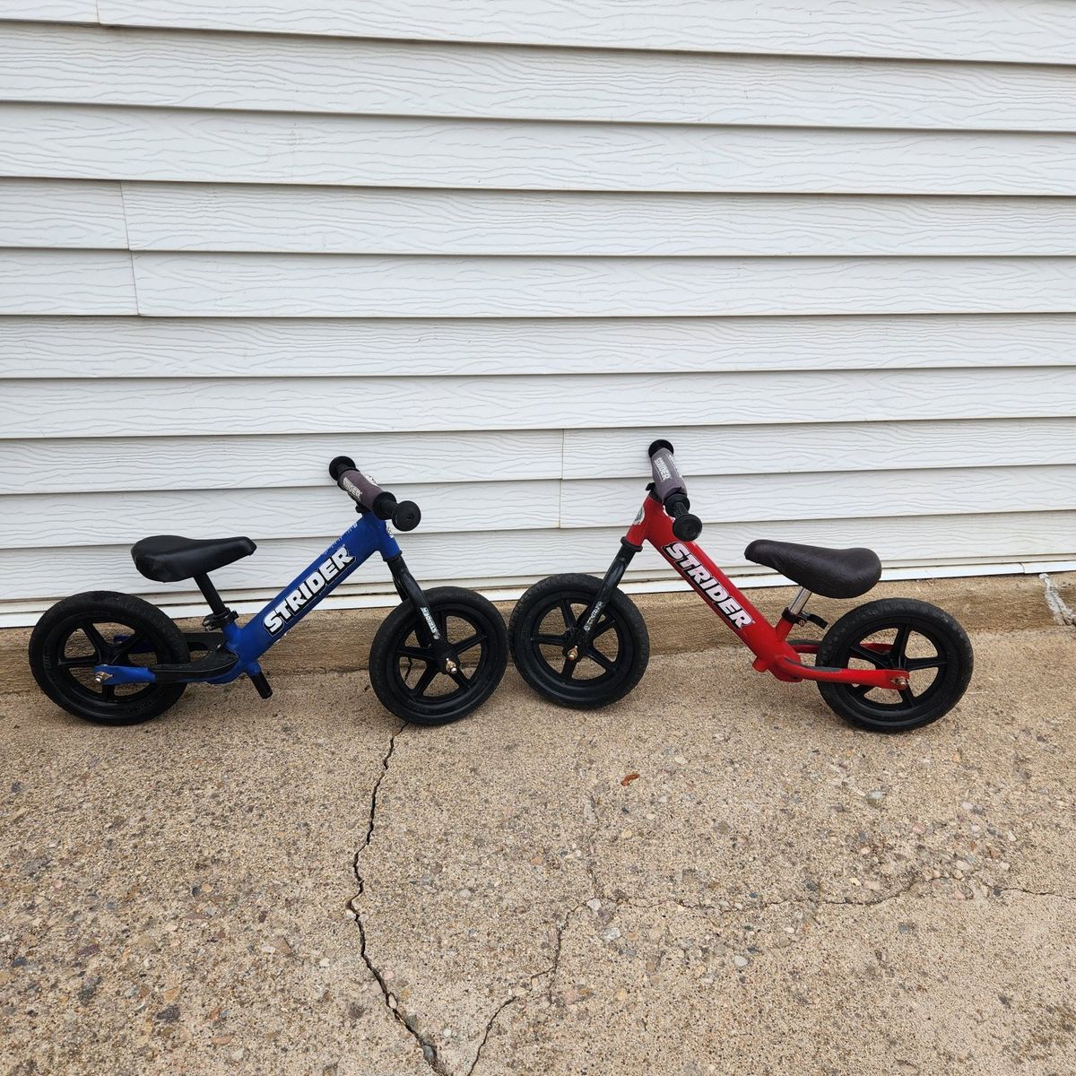 balance bike, Strider 12 sport, good condition