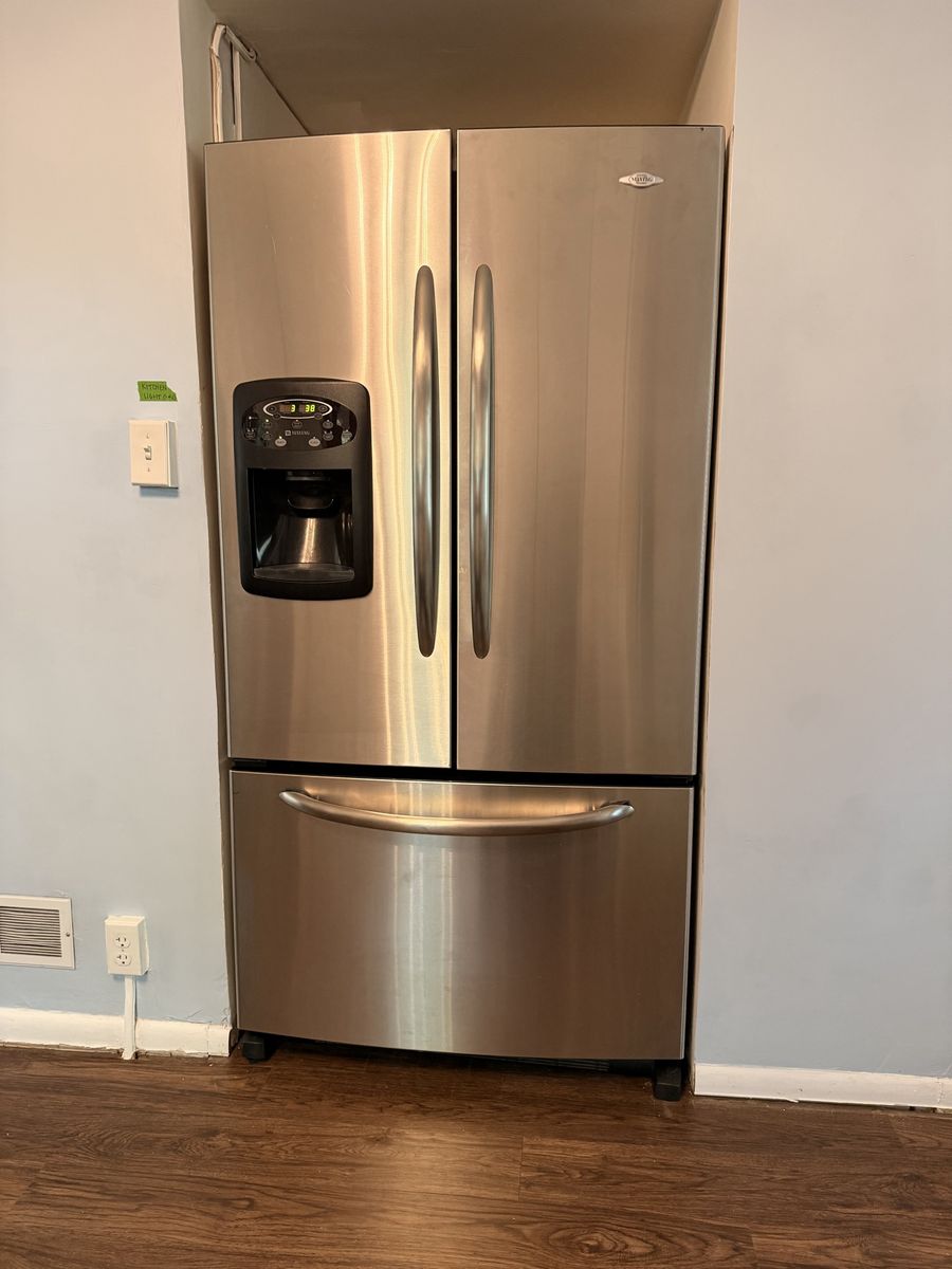 Whirlpool Stainless Steel French Door Refrigerator with Ice & Water Dispenser