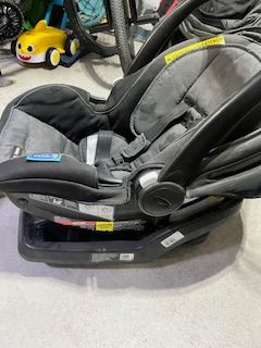Car seat $25