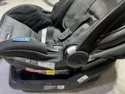 Car seat $25